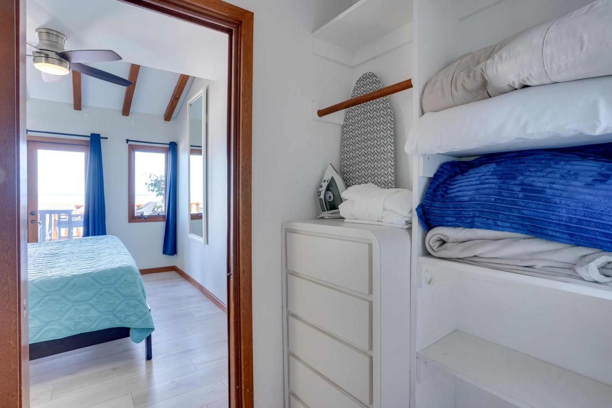 אבלון Bright Catalina Island Condo With Ocean Views! מראה חיצוני תמונה