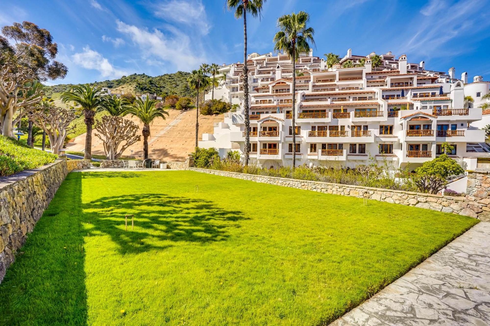 אבלון Bright Catalina Island Condo With Ocean Views! מראה חיצוני תמונה